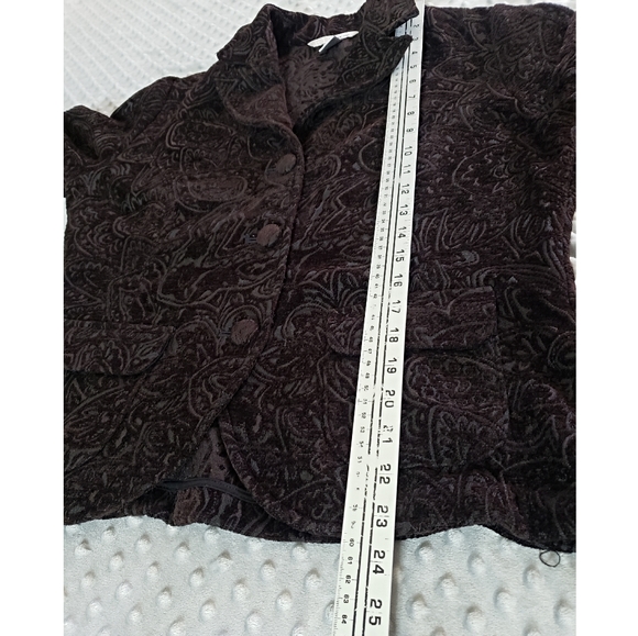 Two Star Dog Tapestry Textured Jacket - Picture 8 of 9